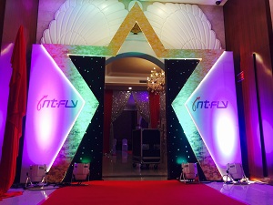   2016上海泛翔網(wǎng)絡科技年會活動舉辦